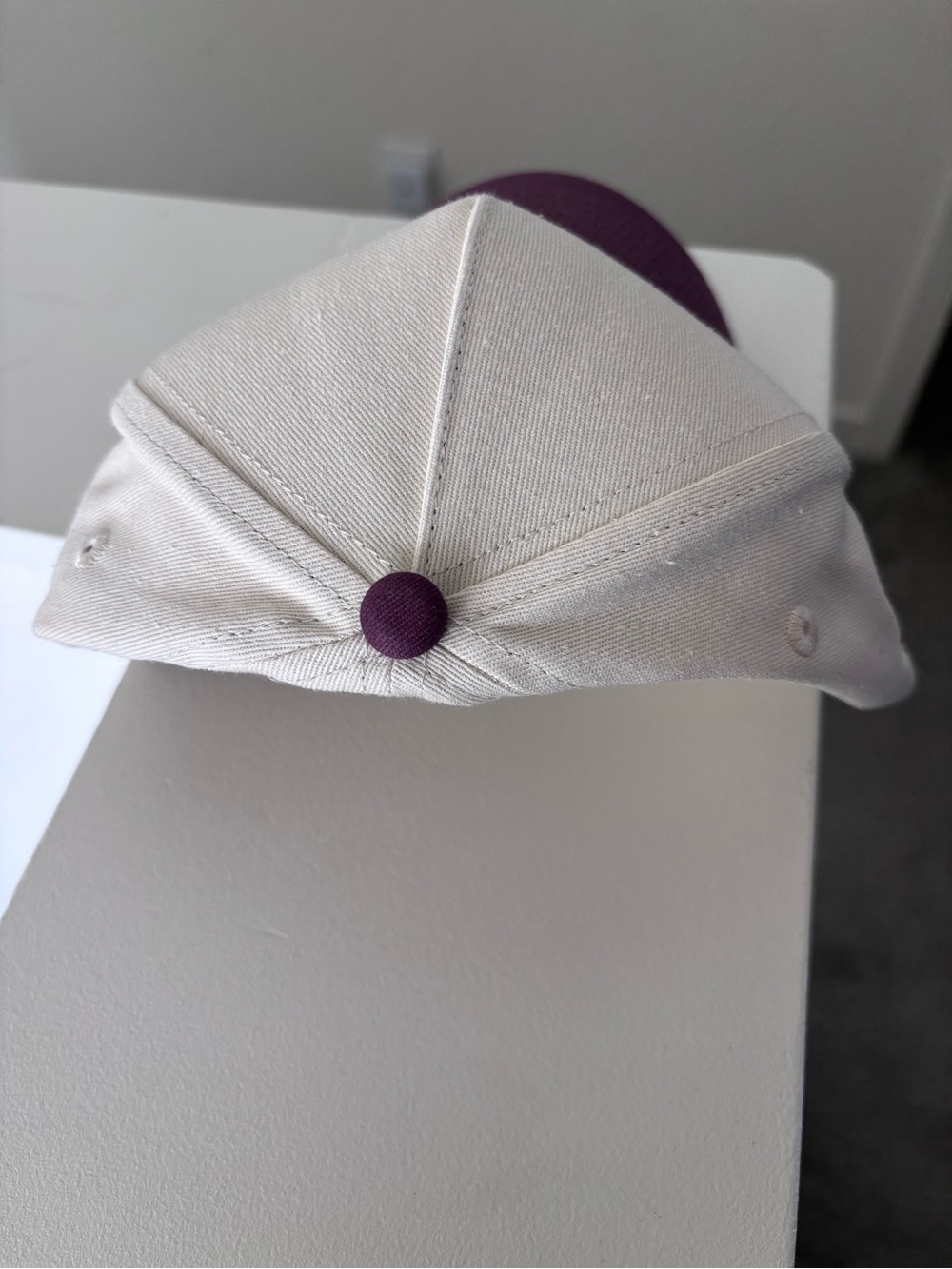 True Brvnd - Dallas Two-Tone Baseball Cap in Cream & Plum. Off white & maroon - Picture 3 of 5
